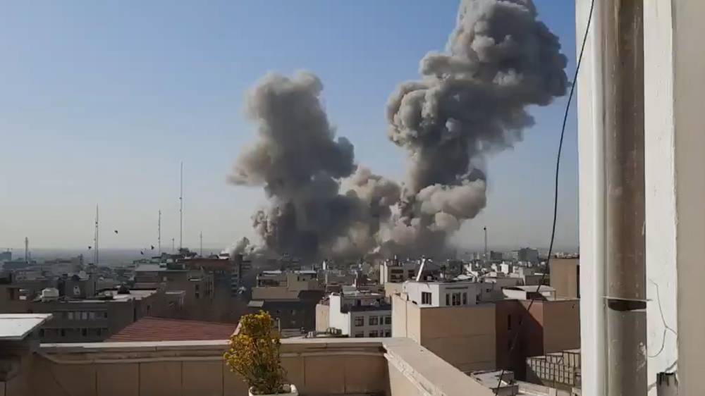  При ударах США и Израиля погибли четверо членов семьи Хаменеи