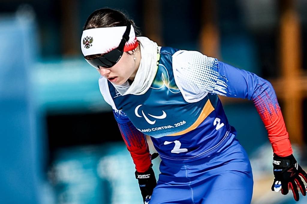 Второе золото России на Паралимпиаде в Италии: медаль завоевала лыжница Багиян