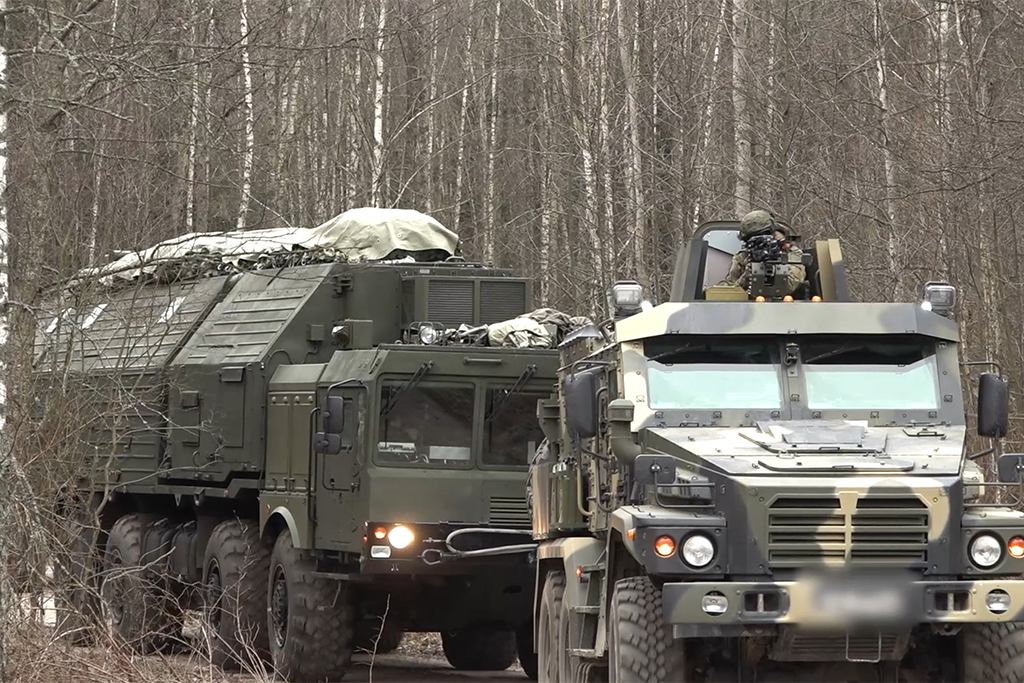 Стало известно о попытках Латвии завербовать белорусов для съёмок &laquo;Орешника&raquo;