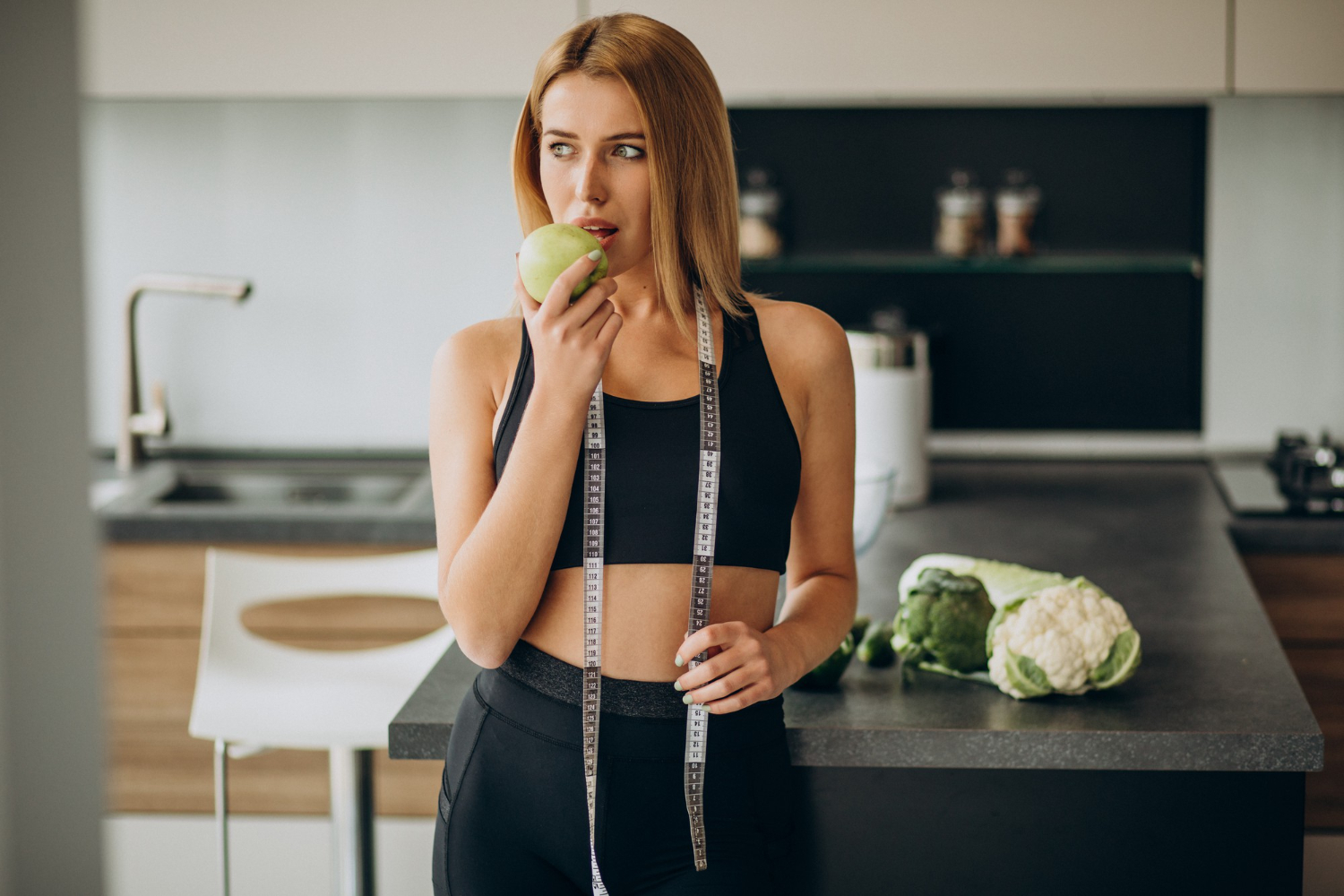 Диетолог раскрыл работающие способы похудеть, и это не голодание