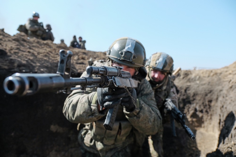 Новости СВО. ВС РФ зачищают Гришино и идут к Славянску, дроны накрыли позиции ВСУ у Доброполья, Зеленский оправдывается перед Ираном, 16 марта 