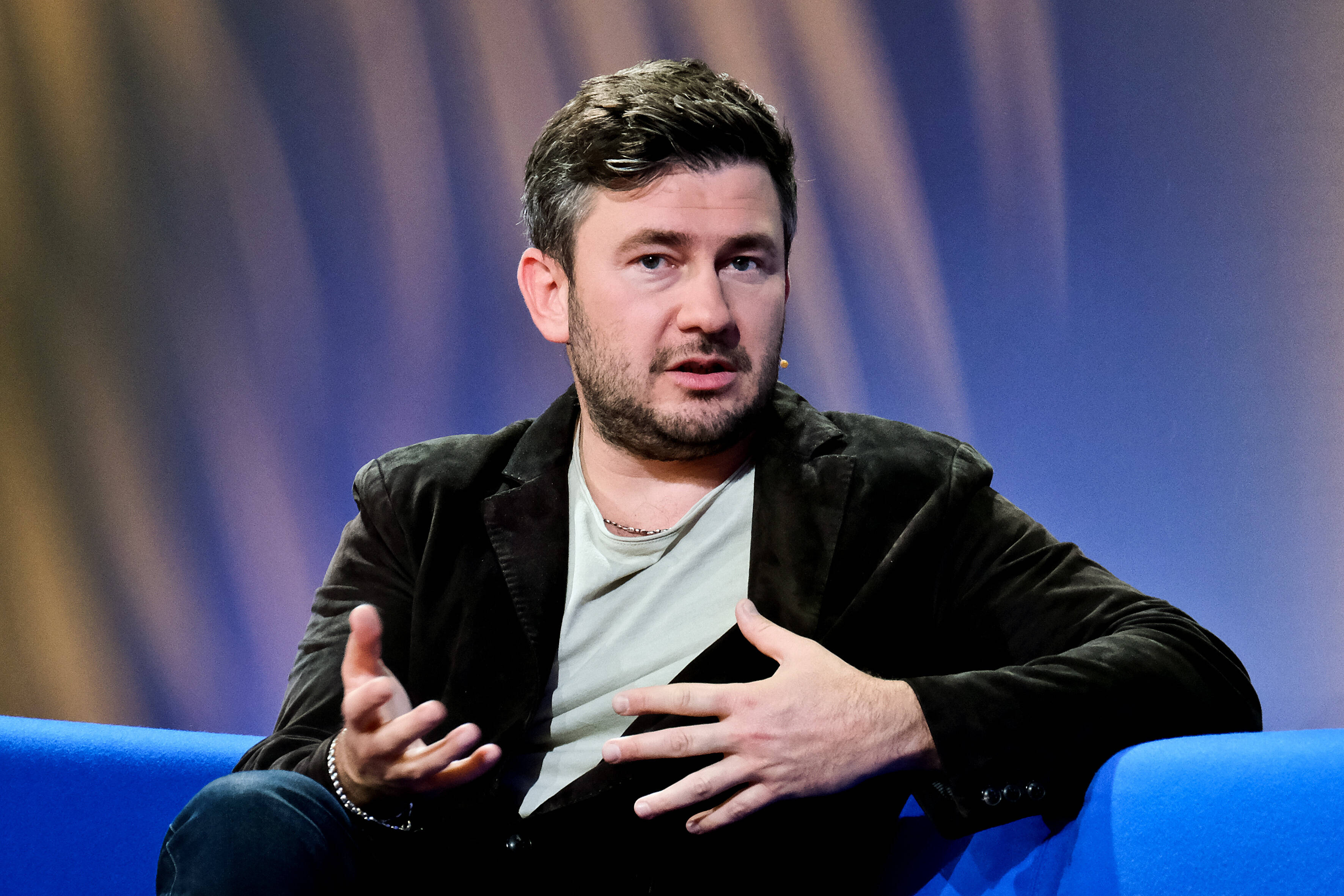 Не успел продать: Глуховский* лишился элитной квартиры в Москве стоимостью 200 миллионов
