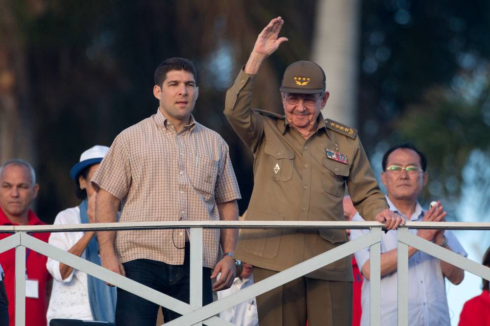 СМИ узнали о секретных контактах США с внуком бывшего лидера Кубы Рауля Кастро