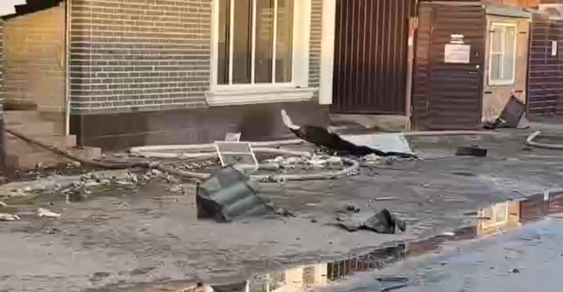 Повреждённые фасады и выбитые окна: последствия атаки БПЛА в Краснодаре