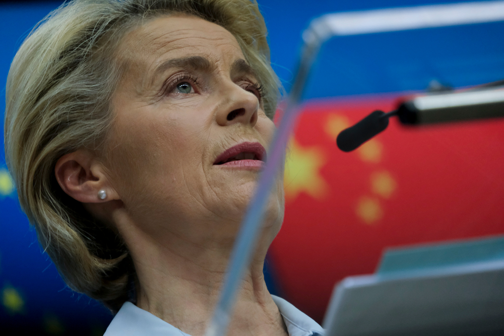 Фон дер Ляйен исключила закупки газа РФ даже в случае отключений энергии в ЕС