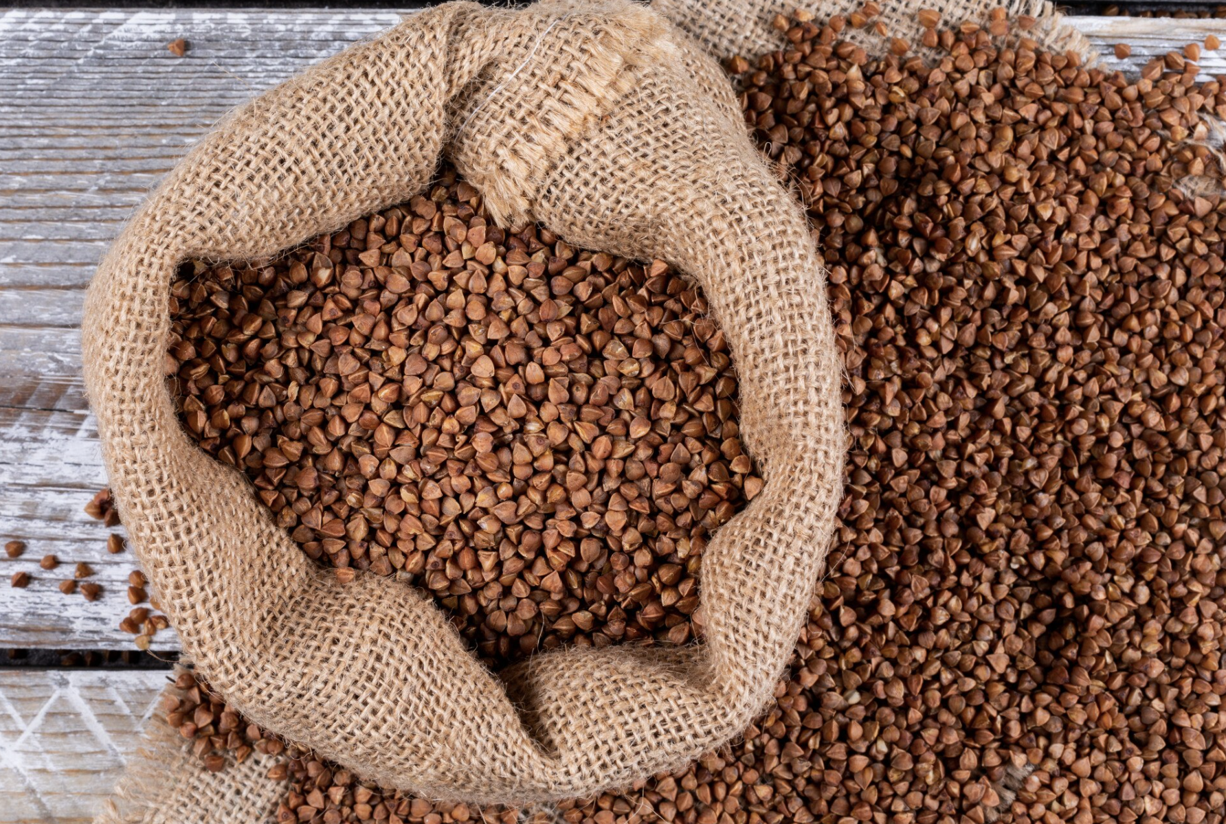 На Украине люди в панике скупают гречку и рис