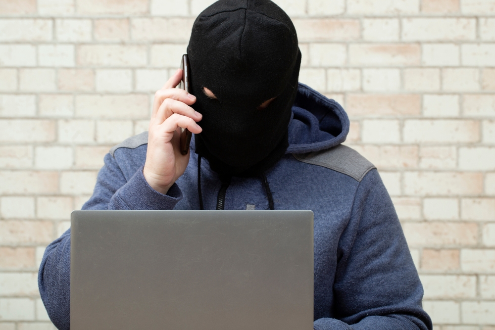 Россияне качают &laquo;работающий без связи&raquo; клиент Telegram, а потом платят кредиты аферистов