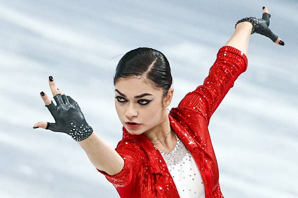 Фигуристка Петросян застряла в Пулково и не смогла улететь в Москву