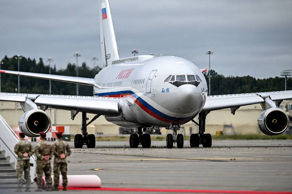 В Нью-Йорке приземлился борт спецотряда &laquo;Россия&raquo;