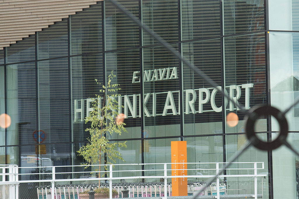 Пассажирка вынужденно севшего в Хельсинки самолёта удивилась радушию финнов