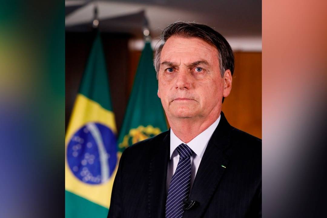 Верховный суд в Бразилии разрешил перевести Болсонару под домашний арест