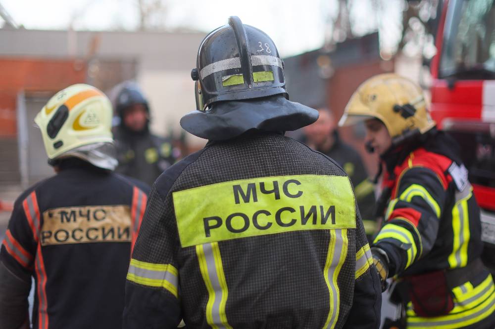 При пожаре в доме циркового артиста Чернова погиб известный столичный барбер