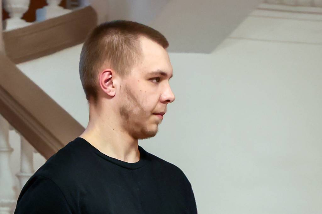 ФСИН опровергла информацию об исчезновении осуждённого за поджог Корана Журавеля