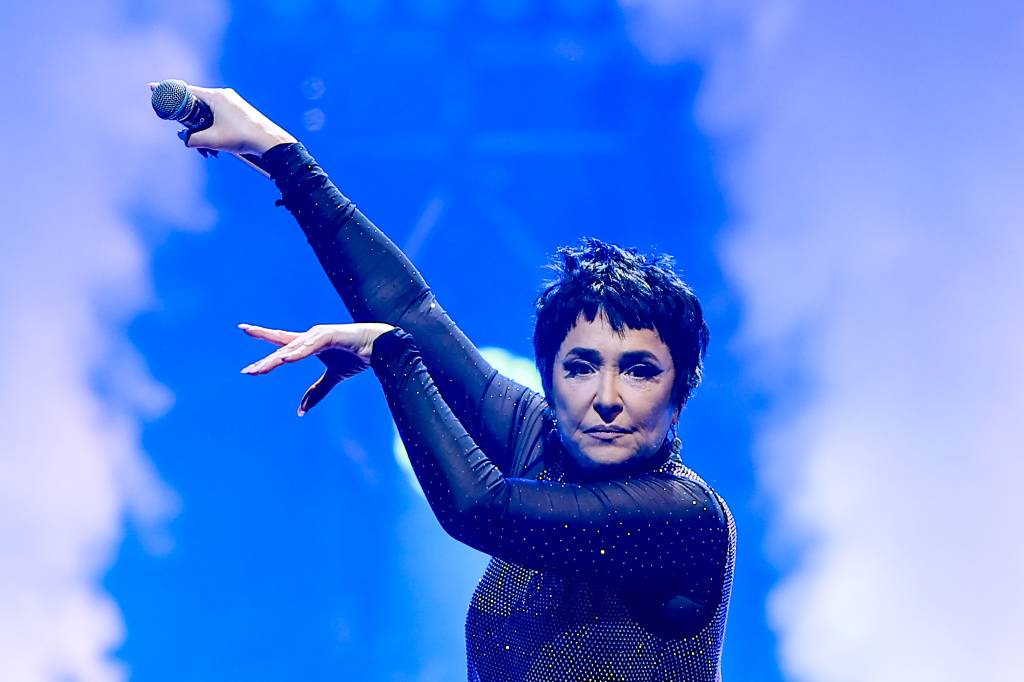 62-летнюю Лолиту высмеяли за танцы на сцене, назвав &laquo;жалким зрелищем&raquo;