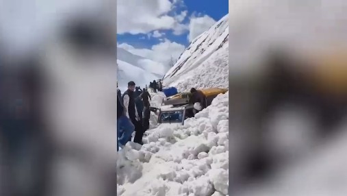 В Индии из-за схода лавин погибли семь человек, ещё пятеро ранены