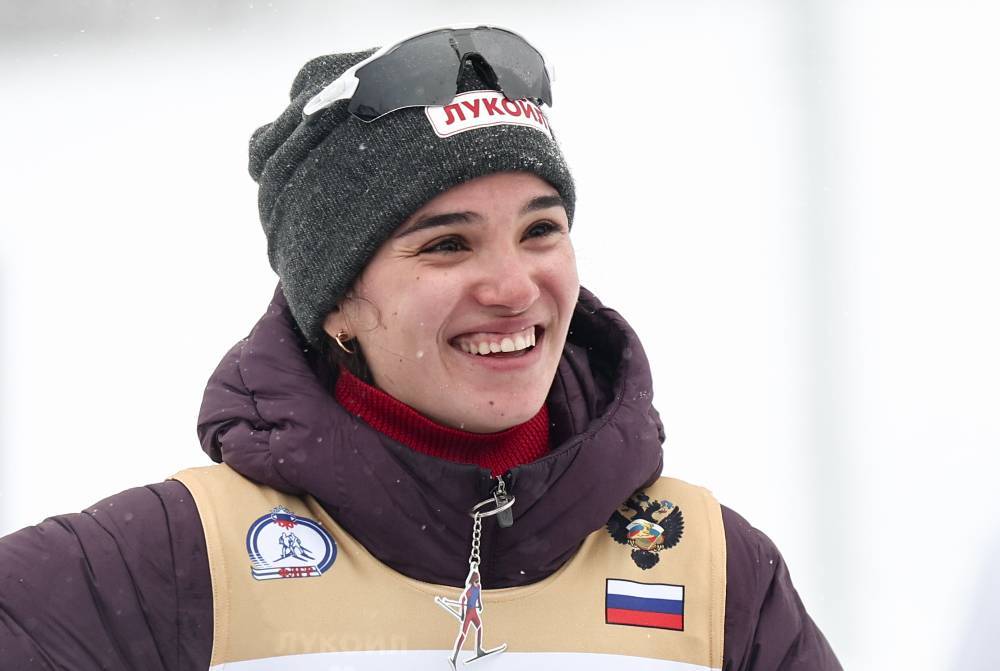 Лыжница Вероника Степанова стала первой в Финале Кубка России в Апатитах