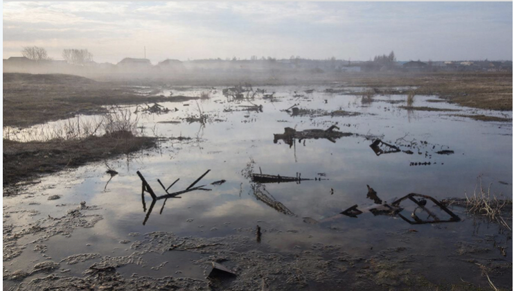 Керосин в кране: Ивановцы бьют тревогу из-за затонувшего в водохранилище самолёта
