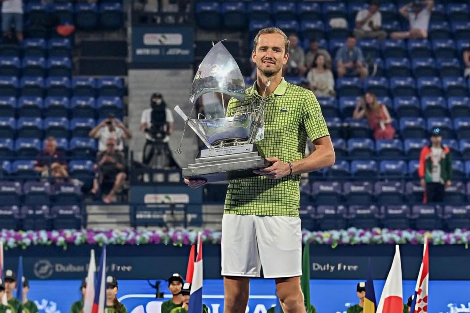 Теннисисты Рублёв, Хачанов и Медведев прибыли в Стамбул из Дубая