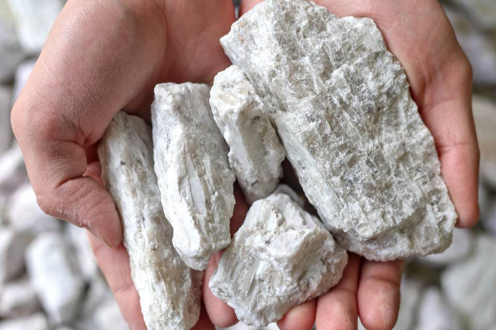 Редкий металл для высоких технологий: В России впервые за 20 лет нашли литий