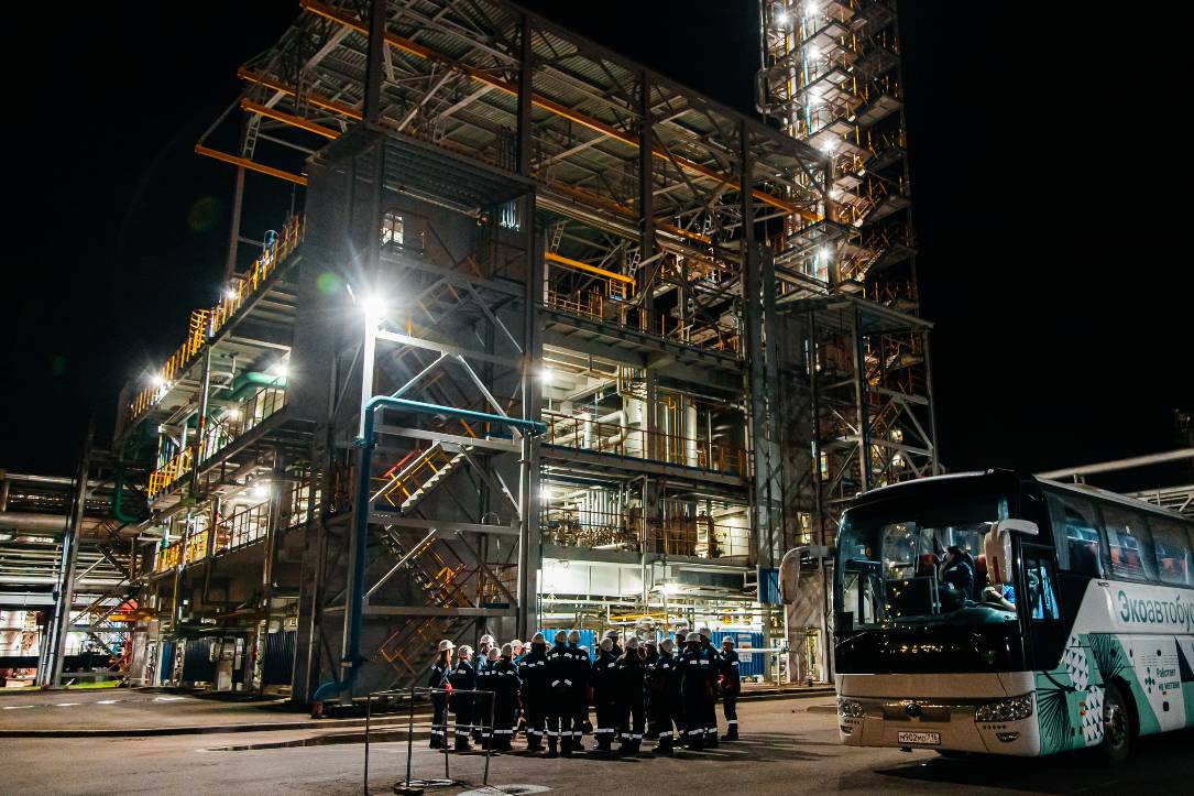 Площадь возгорания на &laquo;Нижнекамскнефтехиме&raquo; составила до 1 тысячи &laquo;квадратов&raquo;