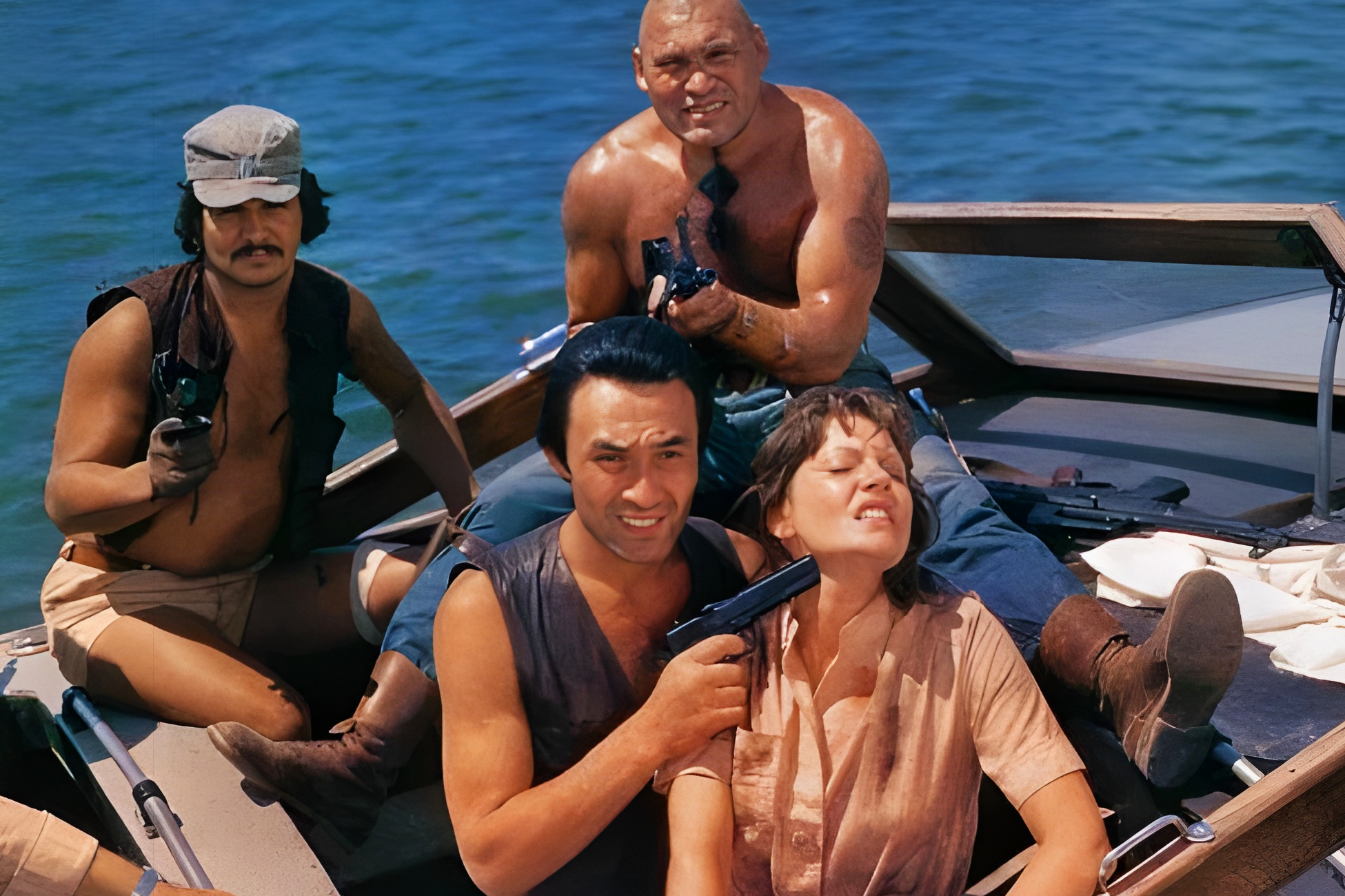 Страшная смерть крутого каратиста, капитан-масон, пропавшая Маа: шокирующие судьбы актёров &laquo;Пиратов XX века&raquo;