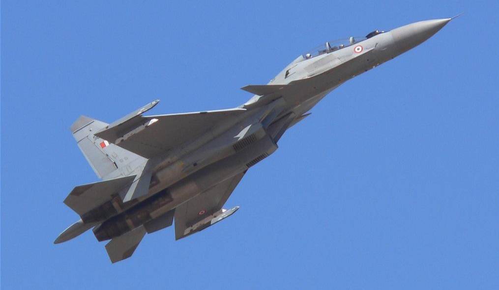 Истребитель СУ-30МКИ ВВС Индии потерпел крушение во время учебного полёта