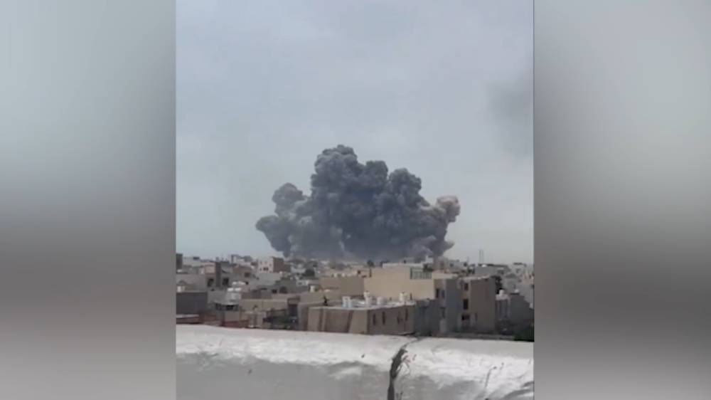 Появилось видео гигантского взрыва в иранском Бушере после ударов США и Израиля