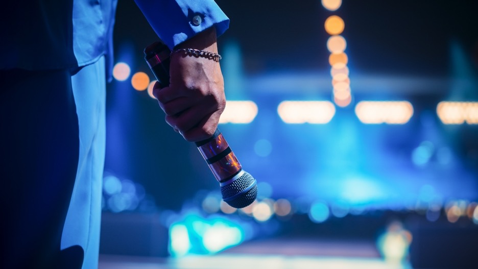 Российским артистам могут запретить использовать иностранные псевдонимы