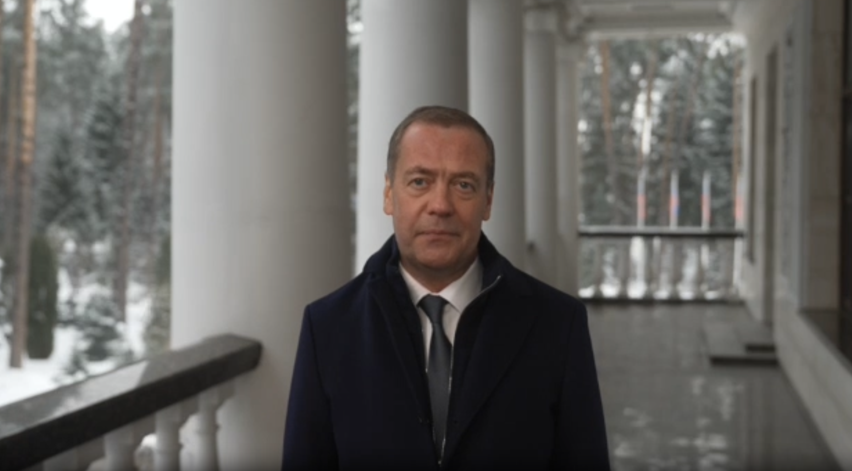 &laquo;Мы гордимся вами!&raquo; Медведев поздравил участниц СВО с 8 Марта