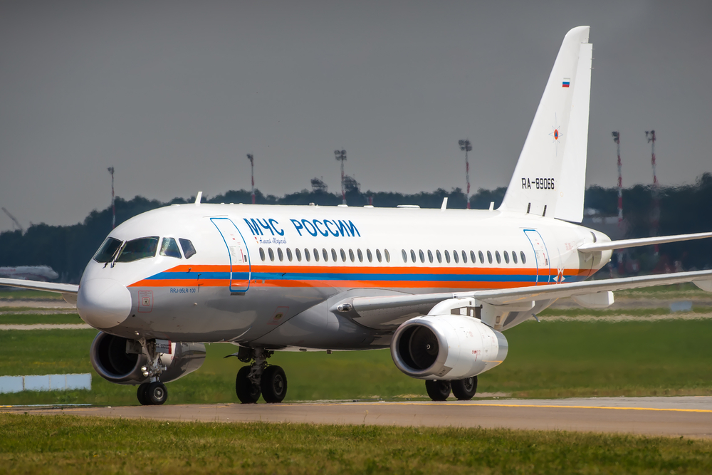 Спецборт МЧС забрал из Нижнекамска 10 пострадавших после ЧП
