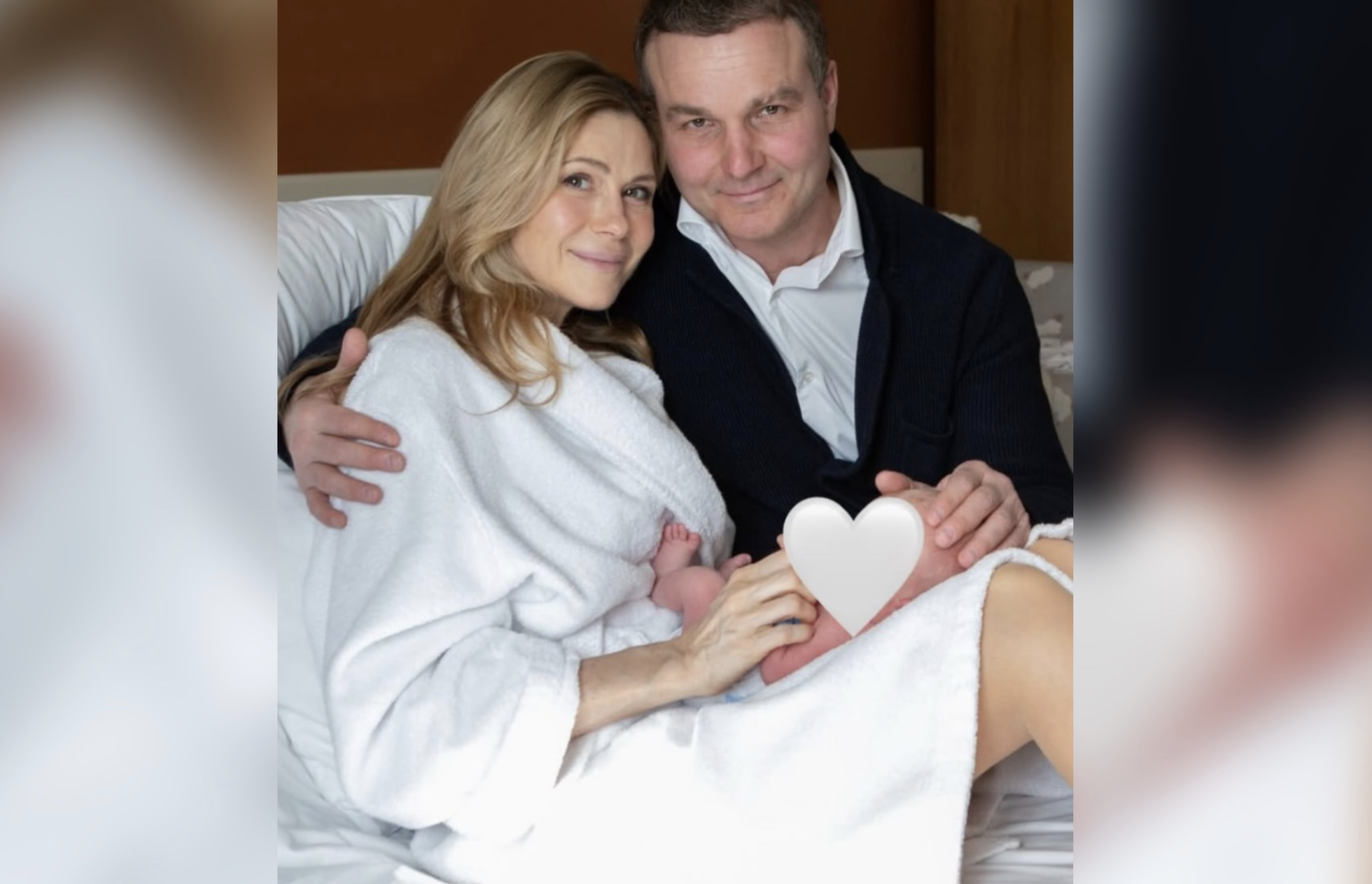  Звезда сериала &laquo;Кто в доме хозяин?&raquo; родила первенца в 49 лет