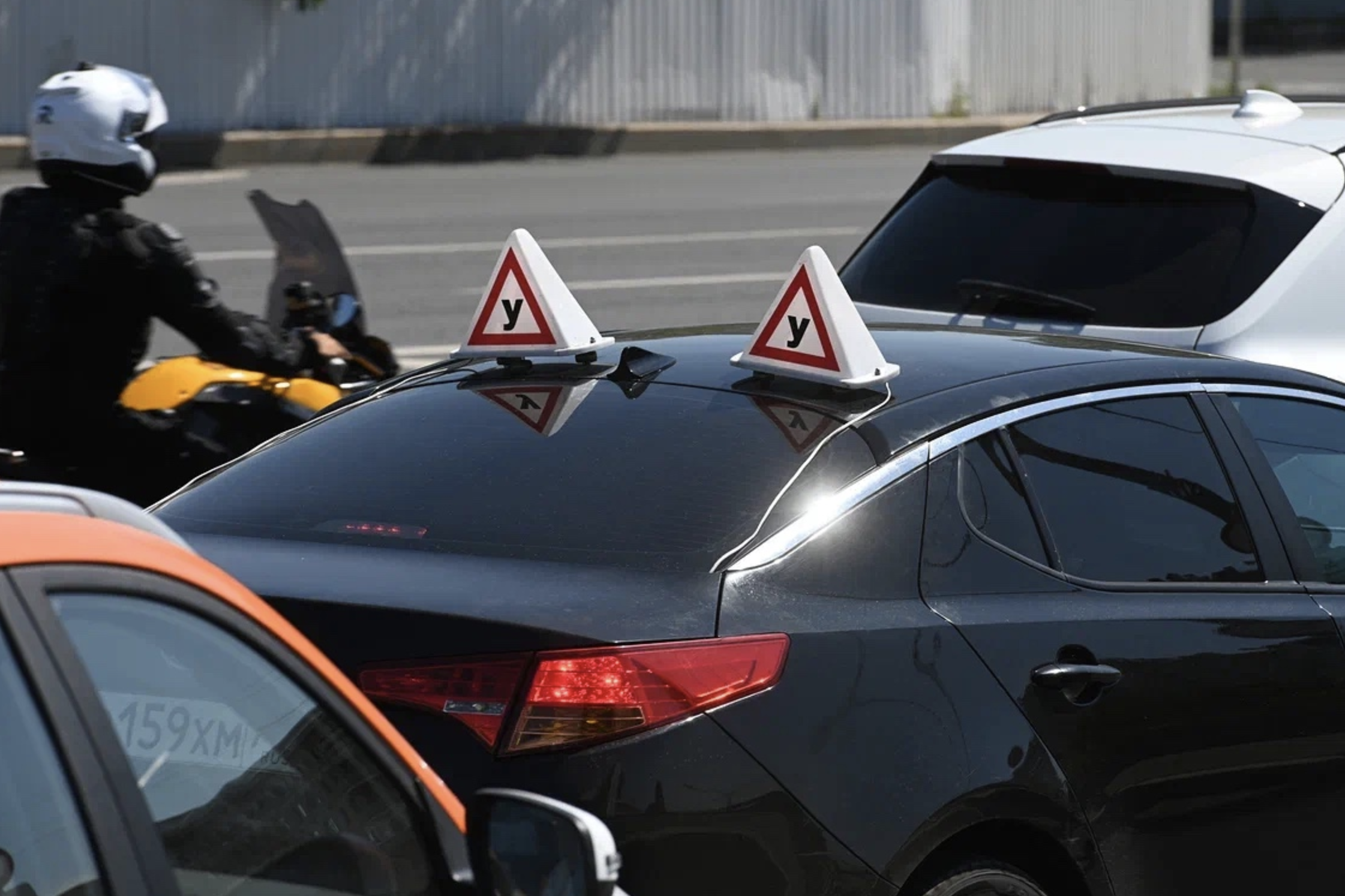 Густой туман в Петербурге привёл к серии ДТП с 18 авто всего за 40 минут