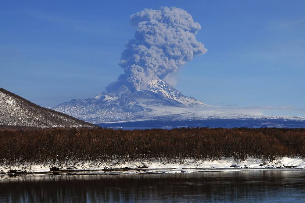 Китайские подделки против камчатских морозов: Спасатель назвал скрытые причины гибели питерских туристов
