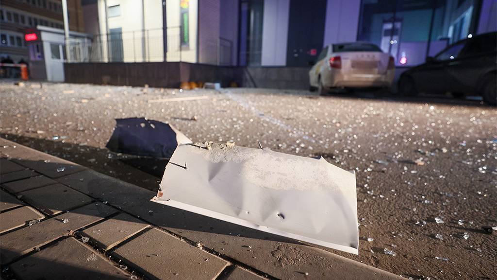 Обломки БПЛА повредили несколько домов и склад в Новороссийске, пострадавших нет