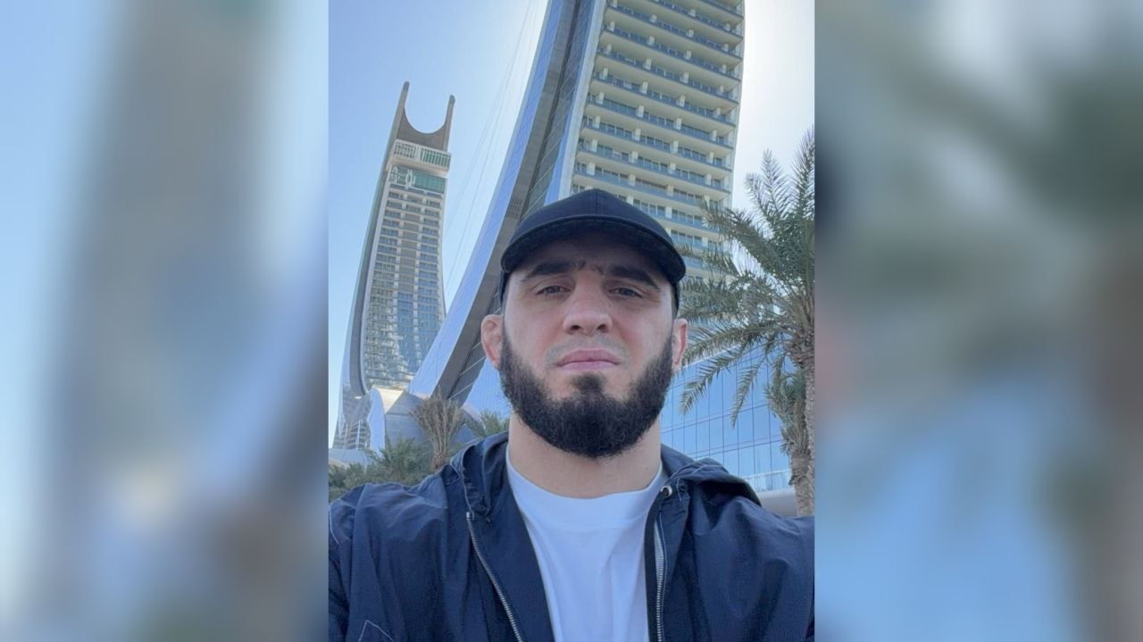 Чемпион UFC Махачев рассказал об ограблении в Италии