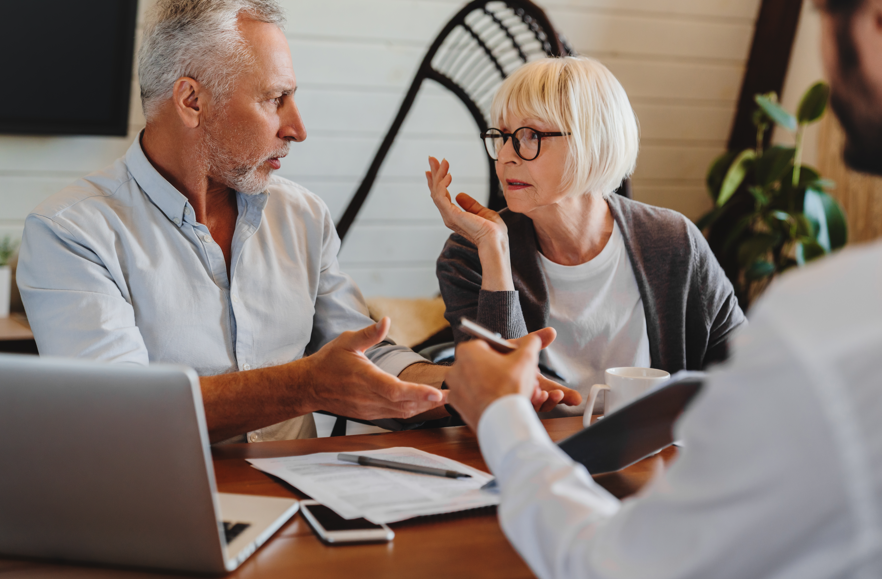 &laquo;Схема Долиной&raquo; заставила риелторов проверять родственников продавца жилья

