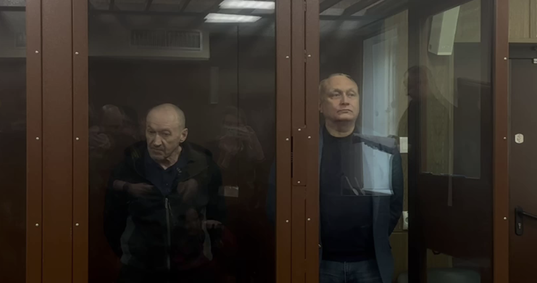 Бывший сенатор Савельев получил 10 лет колонии за покушение на убийство