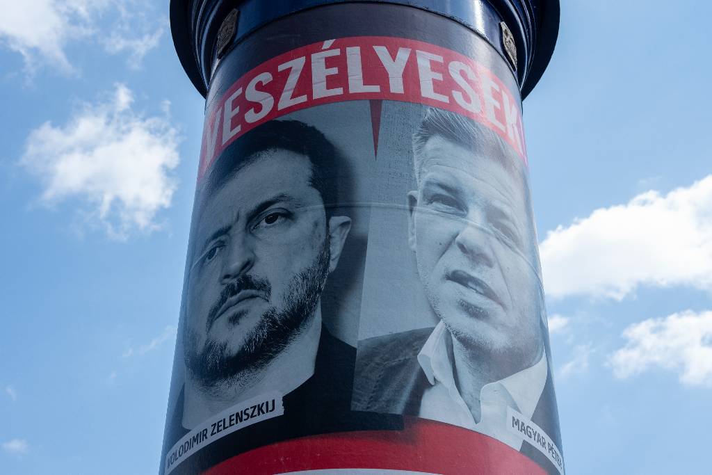 &laquo;Агент Зеленского&raquo;: Евродепутат от Словакии назвал победу Мадьяра чёрным днём для Европы