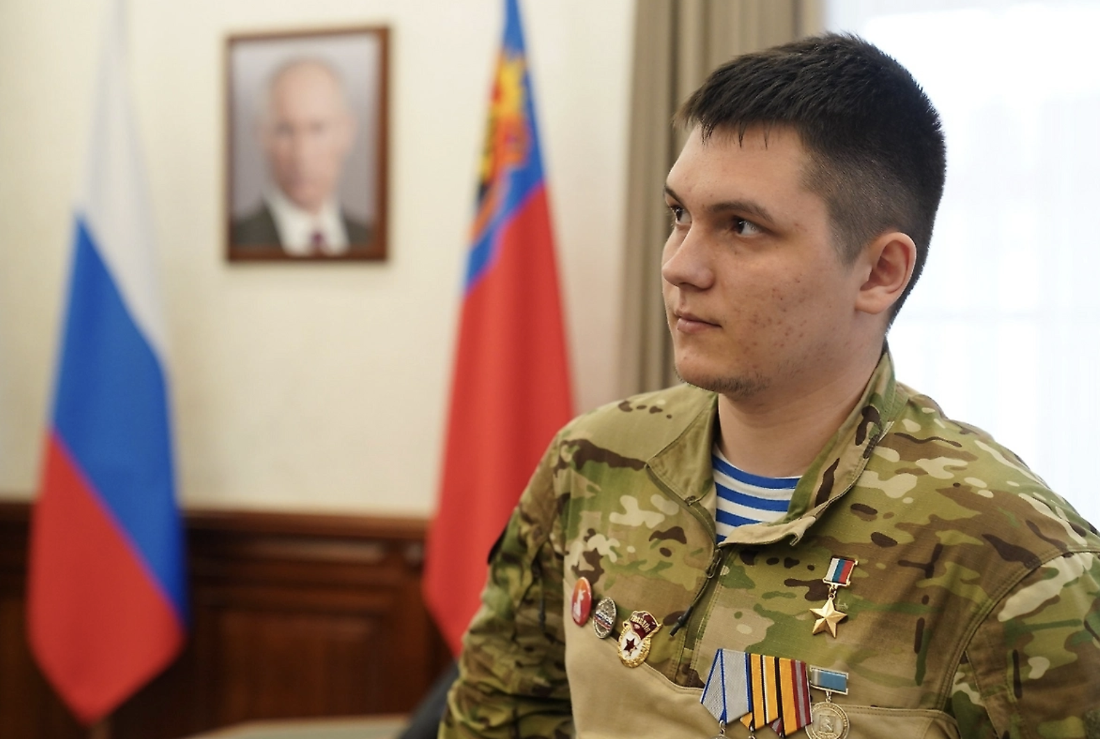 &laquo;Супруга могла не знать&raquo;: Криминалист выдвинул версию о побеге подбившего 15 танков ВСУ Героя России