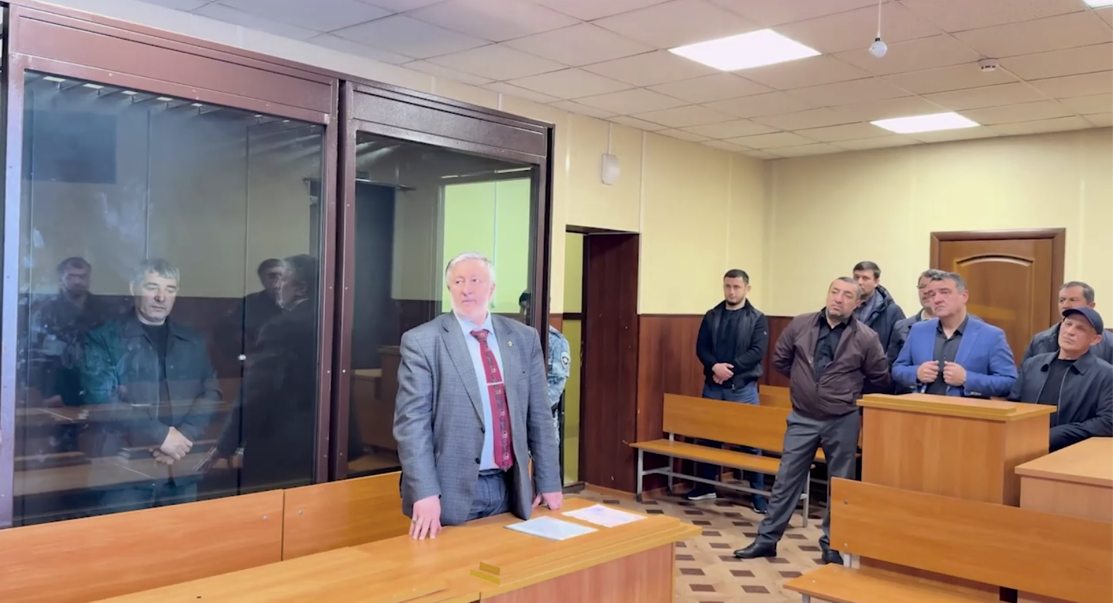 Главу &laquo;Карводоканала&raquo; отправили под домашний арест после отравлений в Дагестане