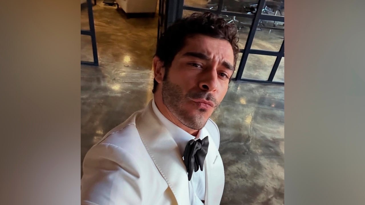 Тест актёра Бурака Дениза на наркотики оказался положительным