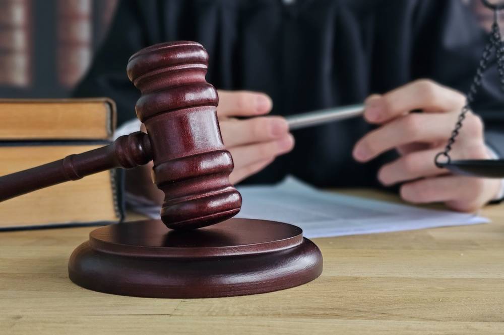 Суд в Москве оправдал косметолога, которая провела в СИЗО пять лет