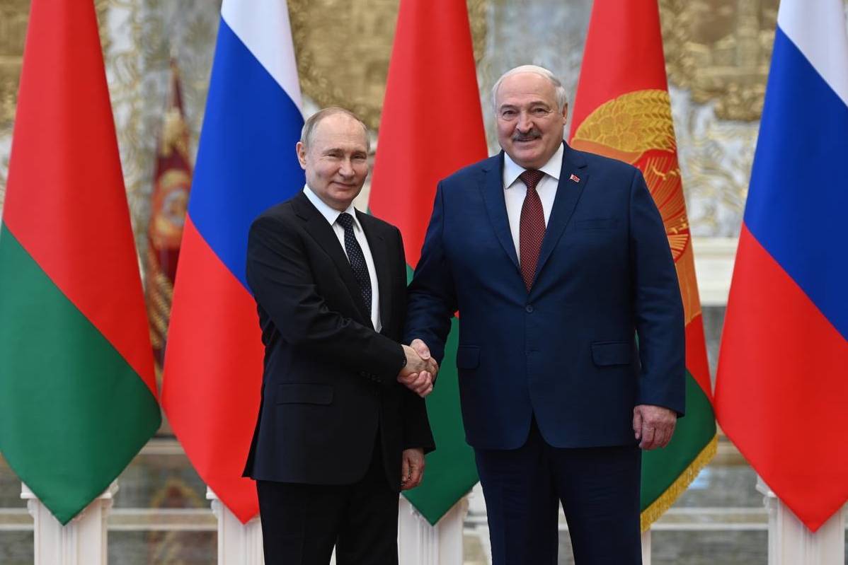 Лукашенко: США могут наладить отношения с Россией через контакты с Белоруссией