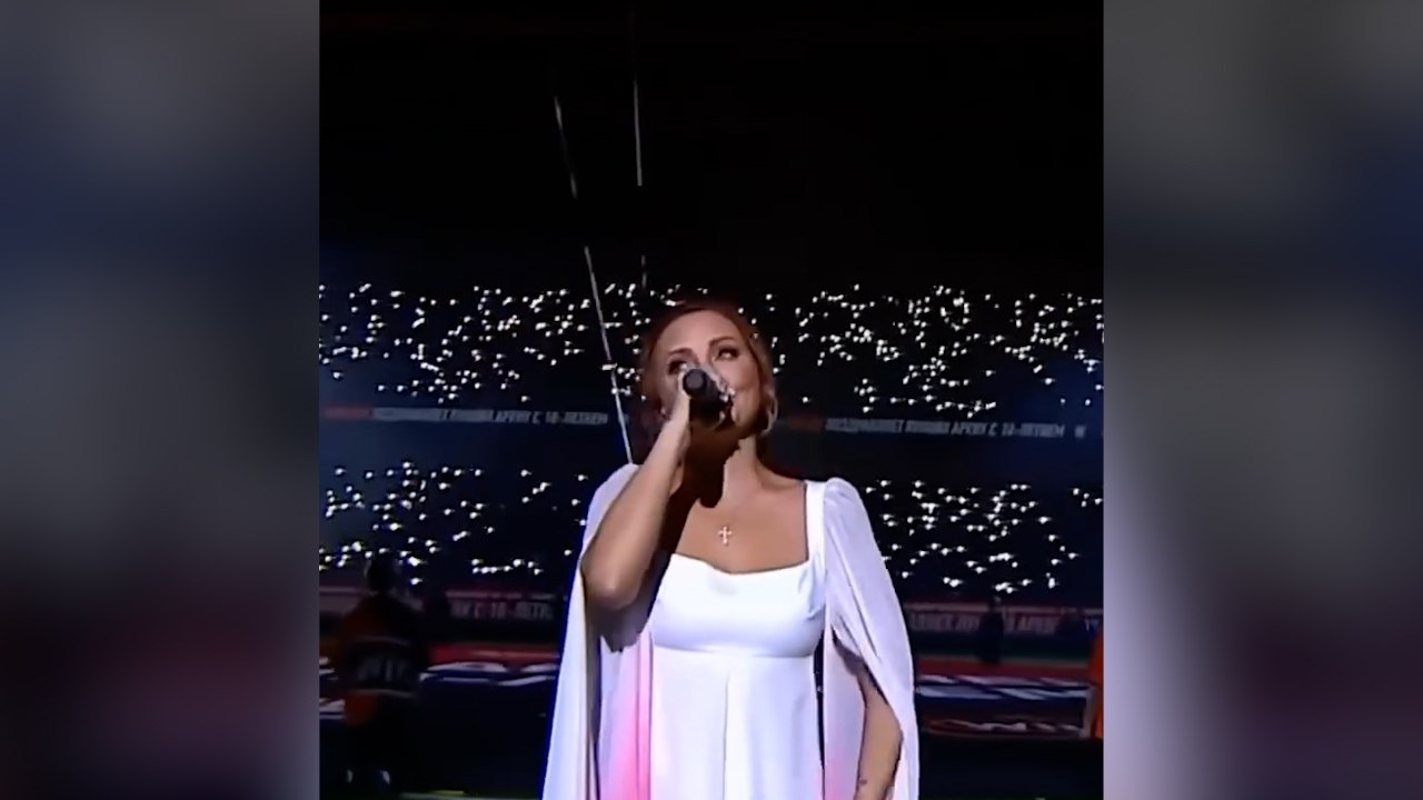 МакSим поздравила &laquo;Спартак&raquo; с днём рождения, вспомнив выступление на стадионе