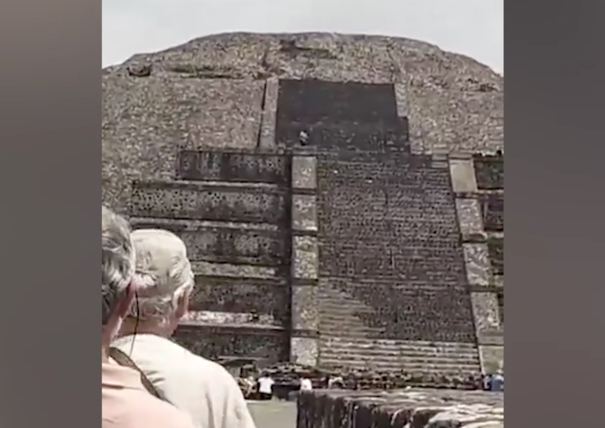 Россиянин пострадал при стрельбе у пирамид в Мексике