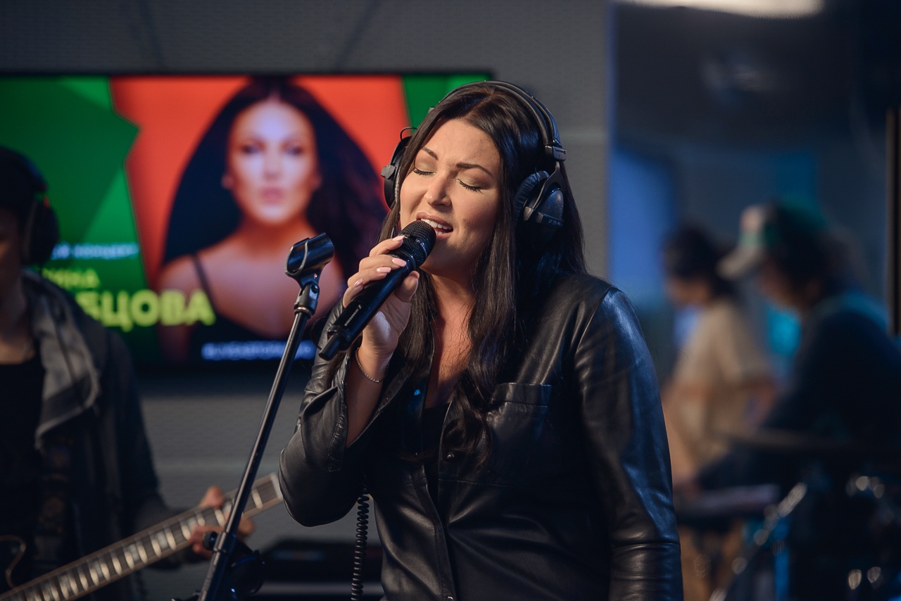 &laquo;Бог накажет&raquo;: У Дубцовой украли драгоценности на миллионы, но в суд она идти не стала