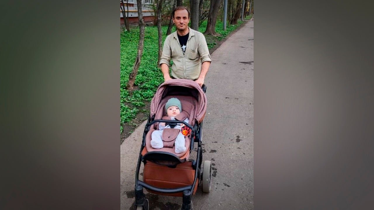 Москвич по фамилии Ленин назвал сына Владимиром Ильичом