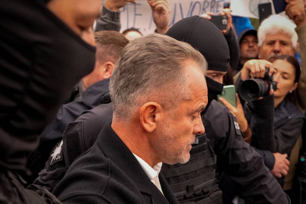 В Молдавии олигарха Плахотнюка приговорили к 19 годам колонии за &laquo;кражу века&raquo;