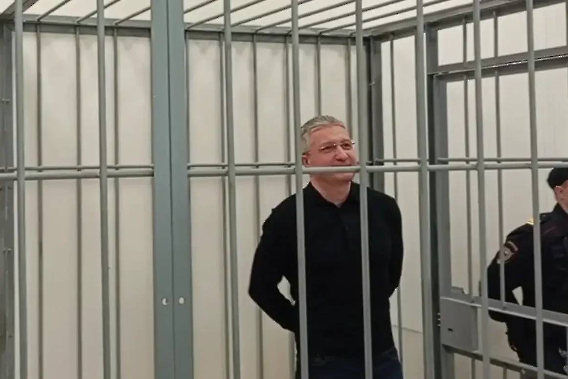 Суд продлил арест активов Тимура Иванова на шесть месяцев