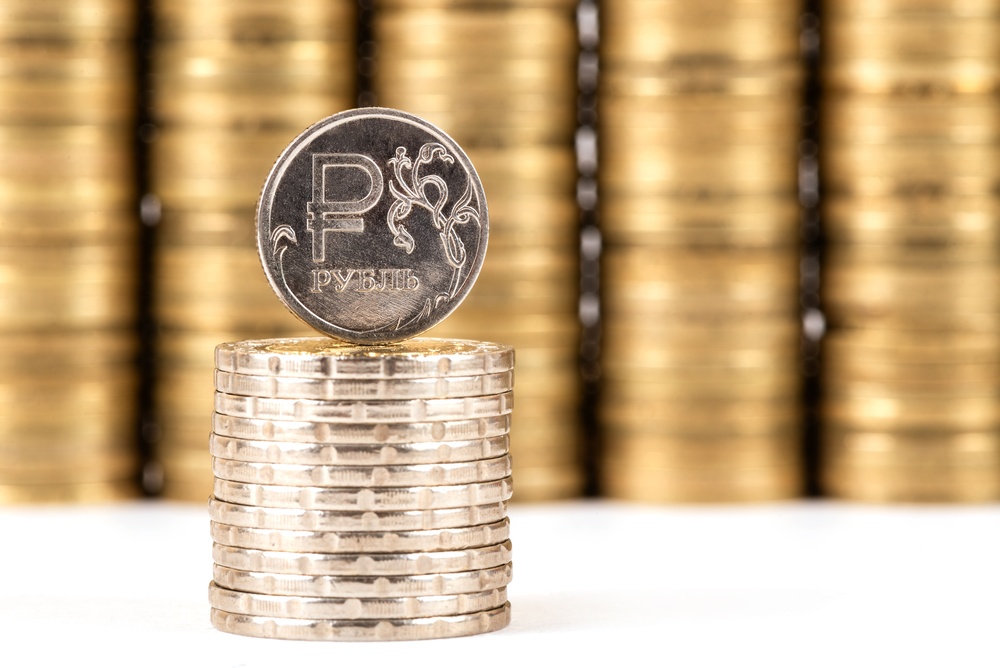 Рубль слабо отреагировал на снижение ставки ЦБ до 14,5%